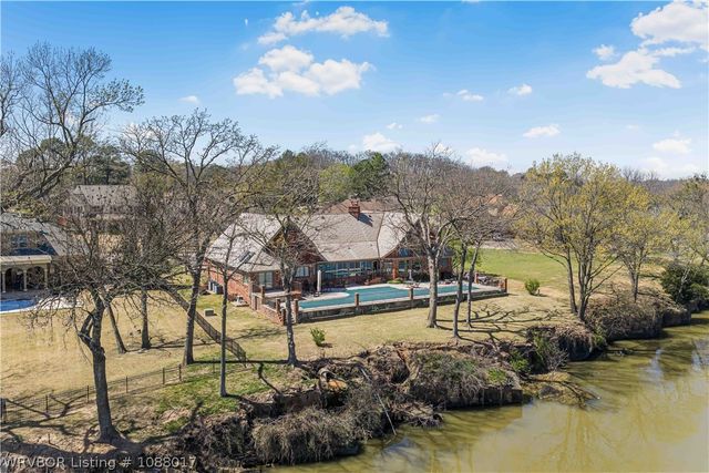 308 Rivercrest Drive, Fort Smith, AR 72903