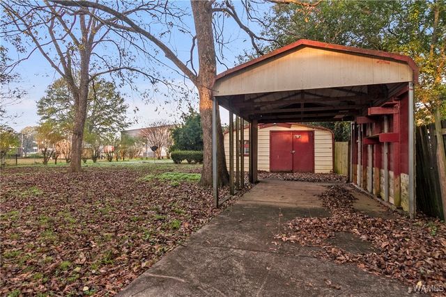 1820 66th E, Cottondale, AL 35453