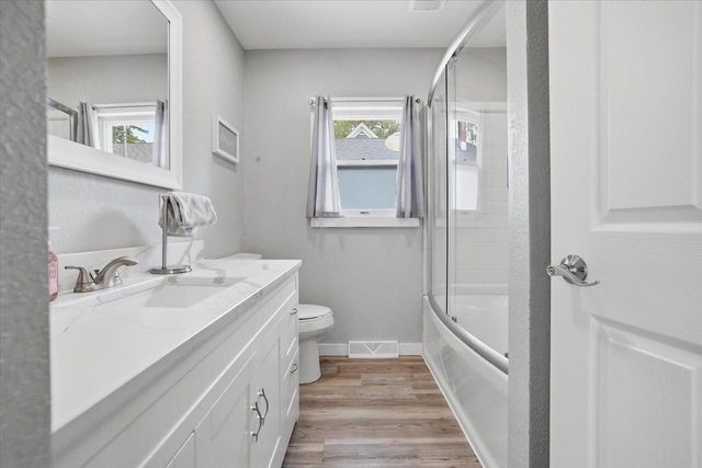 122 Tenny AVENUE, Waukesha, WI 53186