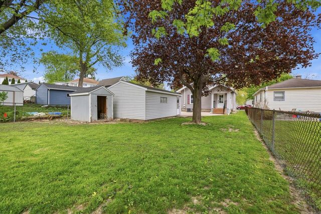 122 Tenny AVENUE, Waukesha, WI 53186