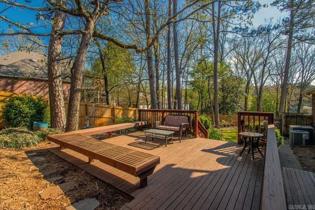 3 Longview Cove, Little Rock, AR 72212