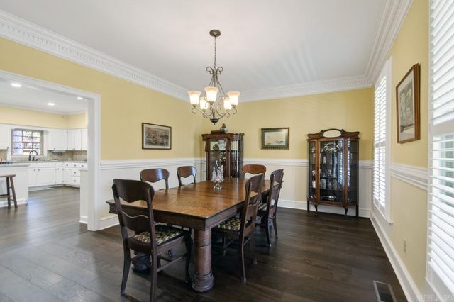 3 Longview Cove, Little Rock, AR 72212