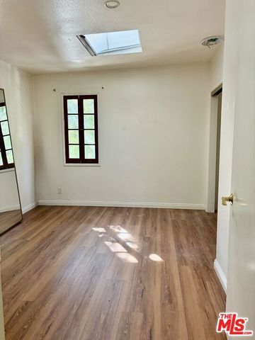 639 Navy Street B, Santa Monica, CA 90405