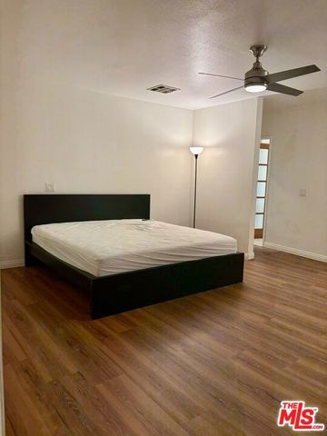 639 Navy Street B, Santa Monica, CA 90405