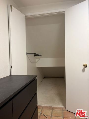 639 Navy Street B, Santa Monica, CA 90405