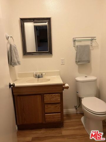 639 Navy Street B, Santa Monica, CA 90405