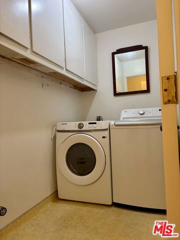639 Navy Street B, Santa Monica, CA 90405