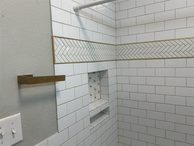 5105 Sherman Street 3, Houston, TX 77011