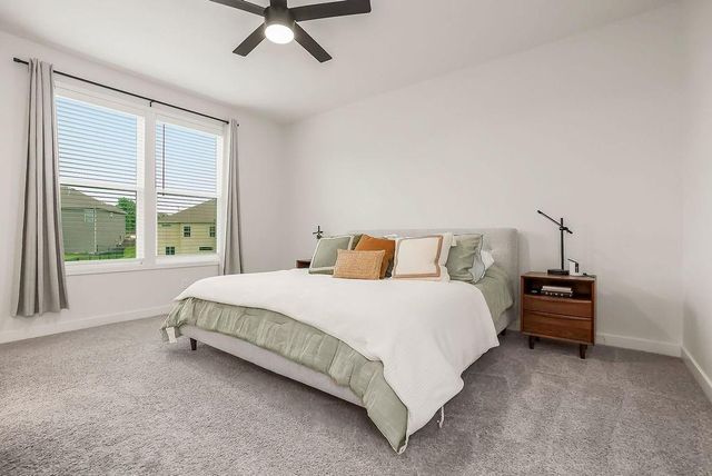 18911 Weaver Street, Spring Hill, KS 66083