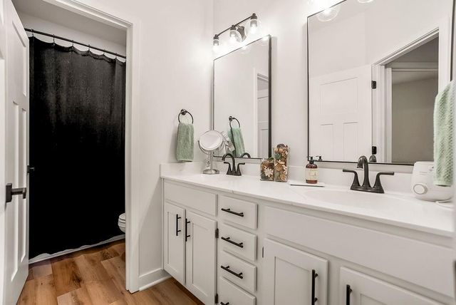 18911 Weaver Street, Spring Hill, KS 66083