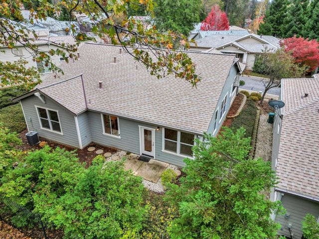 124 Starling Cir, Grass Valley, CA 95945