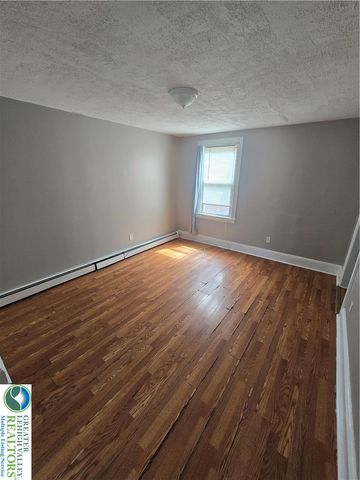 934 Ferry Street 2F, Easton, PA 18042