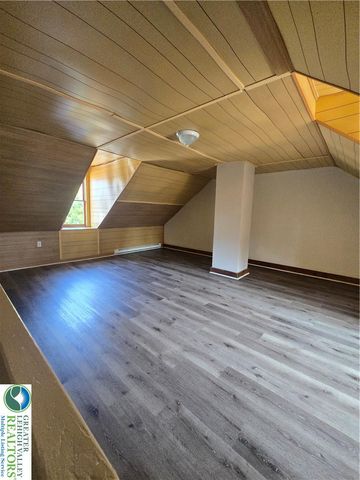 934 Ferry Street 2F, Easton, PA 18042