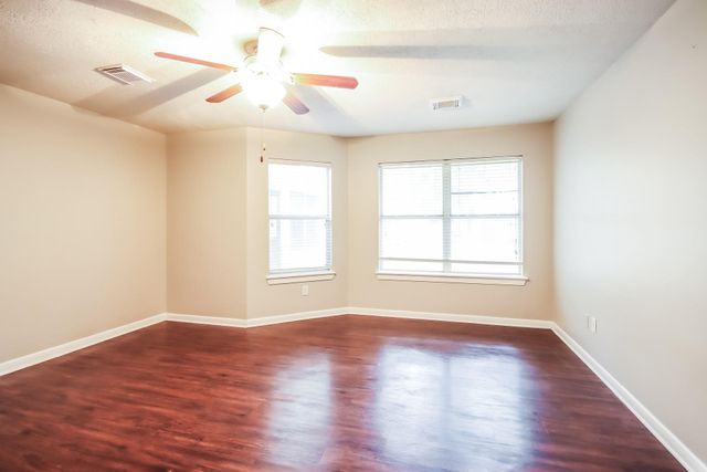 26967 Crown Haven Court, Kingwood, TX 77339
