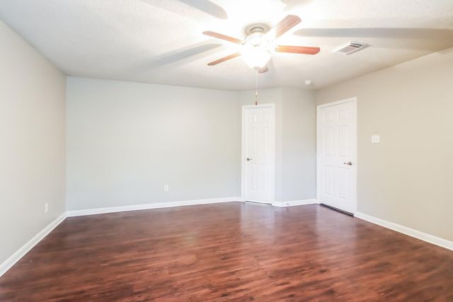 26967 Crown Haven Court, Kingwood, TX 77339