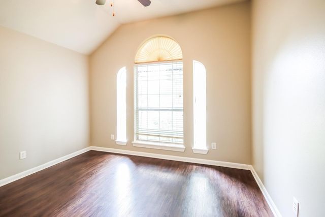 26967 Crown Haven Court, Kingwood, TX 77339