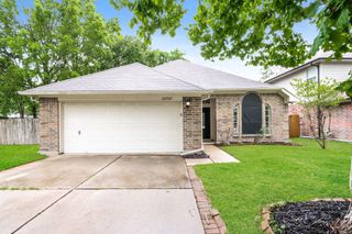 26967 Crown Haven Court, Kingwood, TX 77339