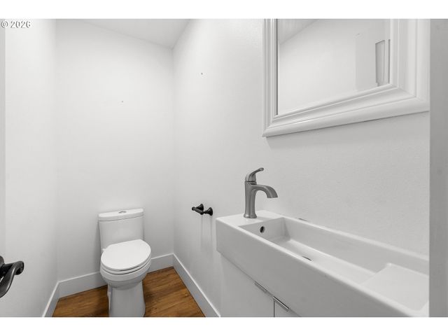 8780 Se FLAVEL St, Portland, OR 97266