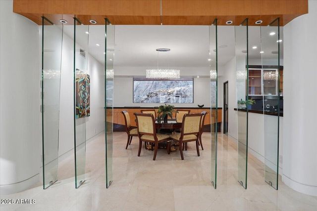 4550 E FOOTHILL Drive, Paradise Valley, AZ 85253