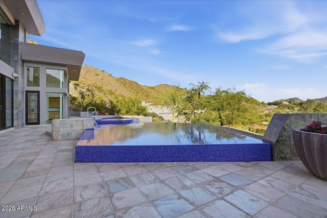 4550 E FOOTHILL Drive, Paradise Valley, AZ 85253