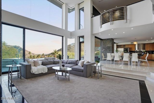 4550 E FOOTHILL Drive, Paradise Valley, AZ 85253