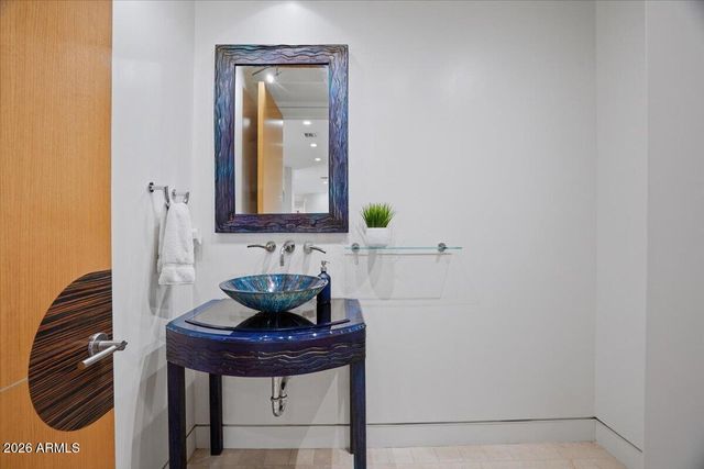 4550 E FOOTHILL Drive, Paradise Valley, AZ 85253