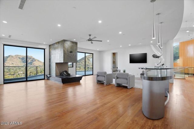 4550 E FOOTHILL Drive, Paradise Valley, AZ 85253