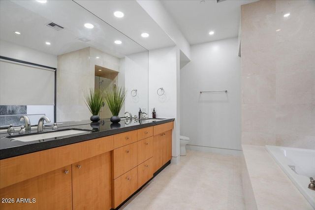 4550 E FOOTHILL Drive, Paradise Valley, AZ 85253