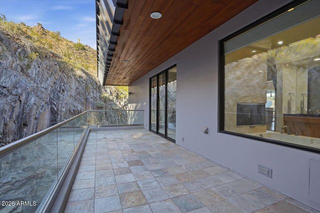 4550 E FOOTHILL Drive, Paradise Valley, AZ 85253