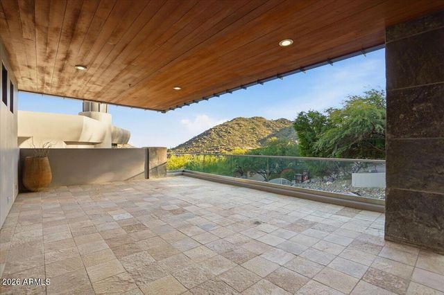 4550 E FOOTHILL Drive, Paradise Valley, AZ 85253