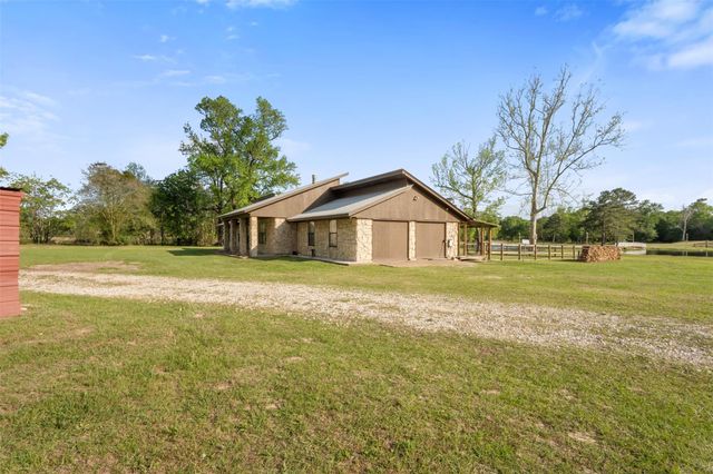 246 County Road 385 Road, Cleveland, TX 77328