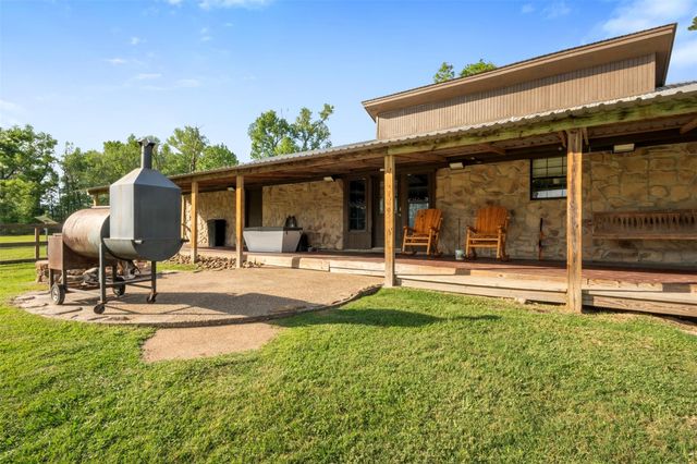 246 County Road 385 Road, Cleveland, TX 77328