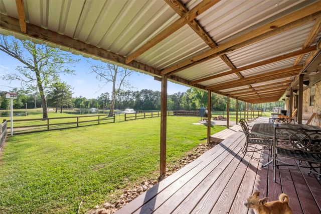 246 County Road 385 Road, Cleveland, TX 77328