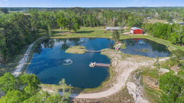 246 County Road 385 Road, Cleveland, TX 77328