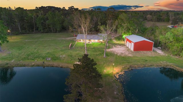 246 County Road 385 Road, Cleveland, TX 77328