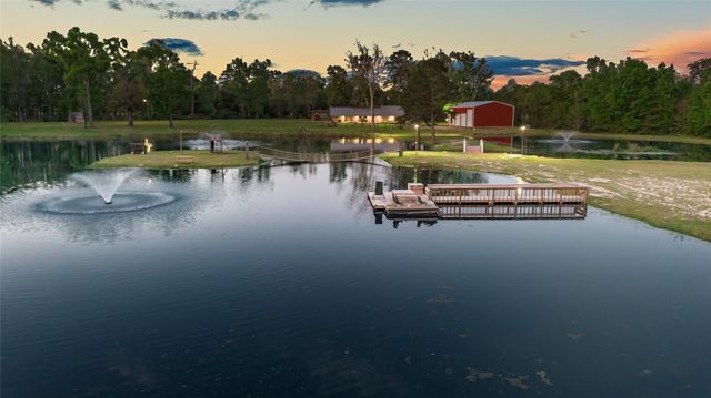 246 County Road 385 Road, Cleveland, TX 77328