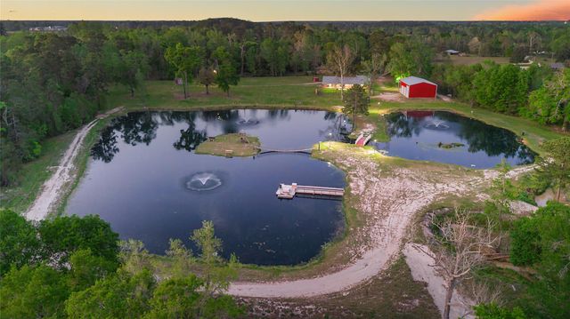 246 County Road 385 Road, Cleveland, TX 77328