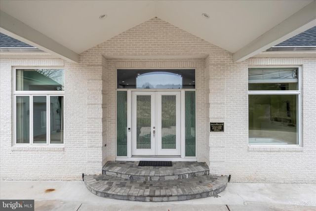 11678 FREDERICK RD, Ellicott City, MD 21042