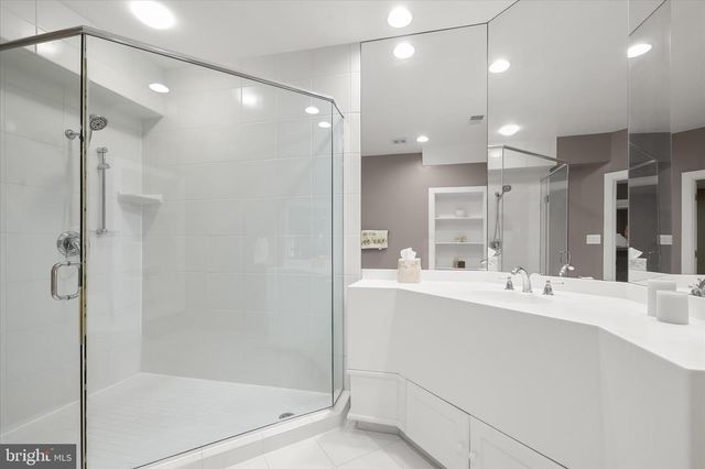 11678 FREDERICK RD, Ellicott City, MD 21042