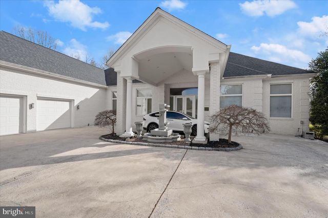 11678 FREDERICK RD, Ellicott City, MD 21042