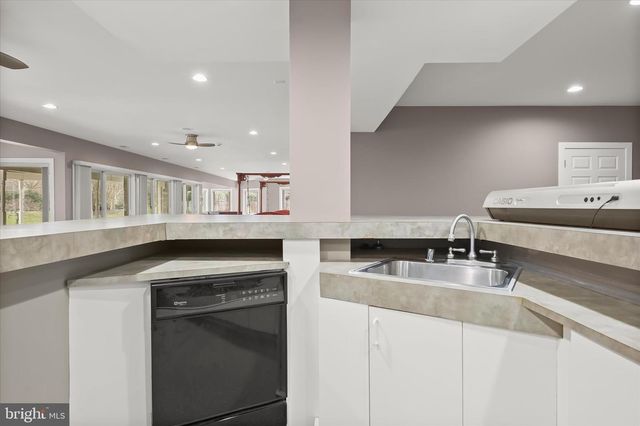 11678 FREDERICK RD, Ellicott City, MD 21042