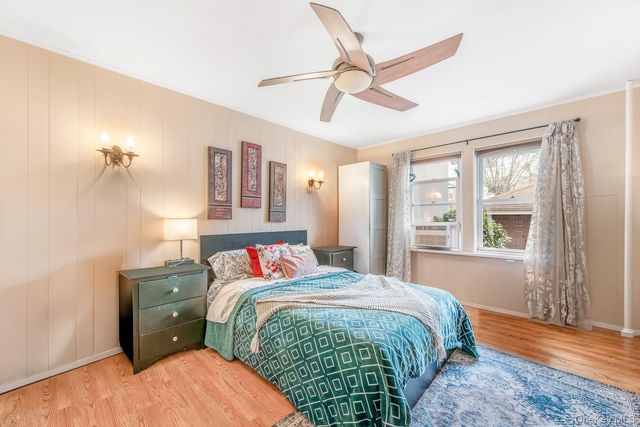 1918 Ditmars Boulevard, Astoria, NY 11105