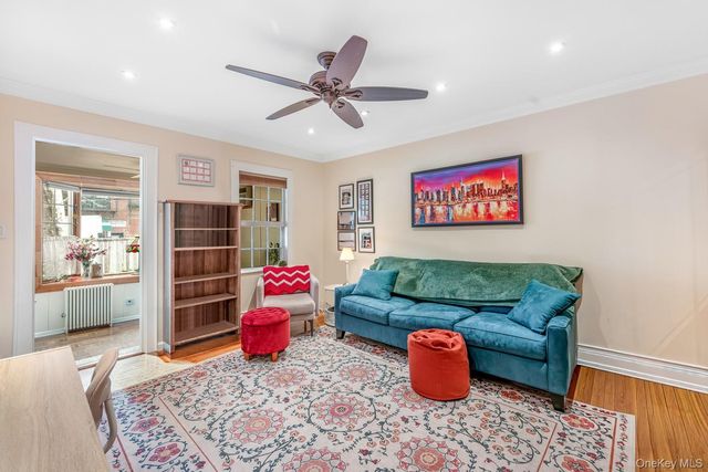 1918 Ditmars Boulevard, Astoria, NY 11105