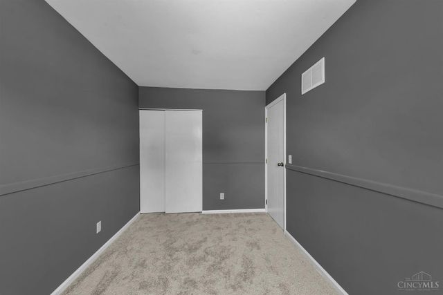 6826 Parkland Avenue, Cincinnati, OH 45233