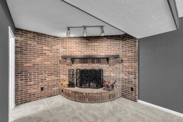 6826 Parkland Avenue, Cincinnati, OH 45233