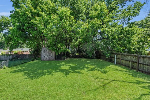 6826 Parkland Avenue, Cincinnati, OH 45233