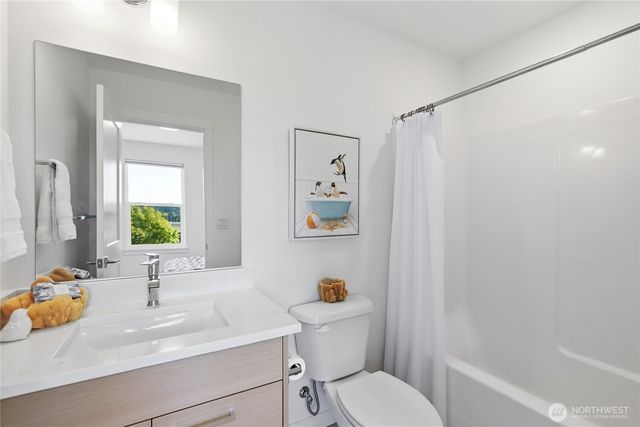 2729 Welcome Lane NW, Bainbridge Island, WA 98110