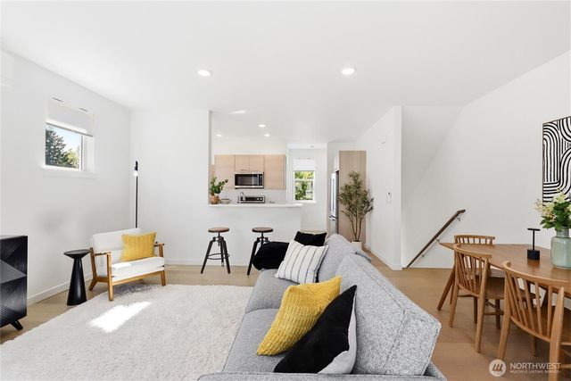 2729 Welcome Lane NW, Bainbridge Island, WA 98110