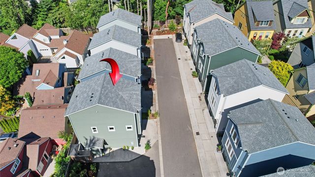 2729 Welcome Lane NW, Bainbridge Island, WA 98110
