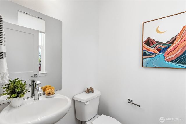 2729 Welcome Lane NW, Bainbridge Island, WA 98110